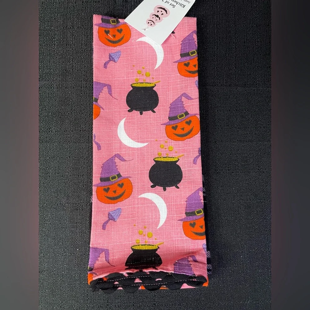 Pink & Black Halloween Kitchen Towels 2 ct Pumpkins Kettles Moon Plaid NEW NWT
